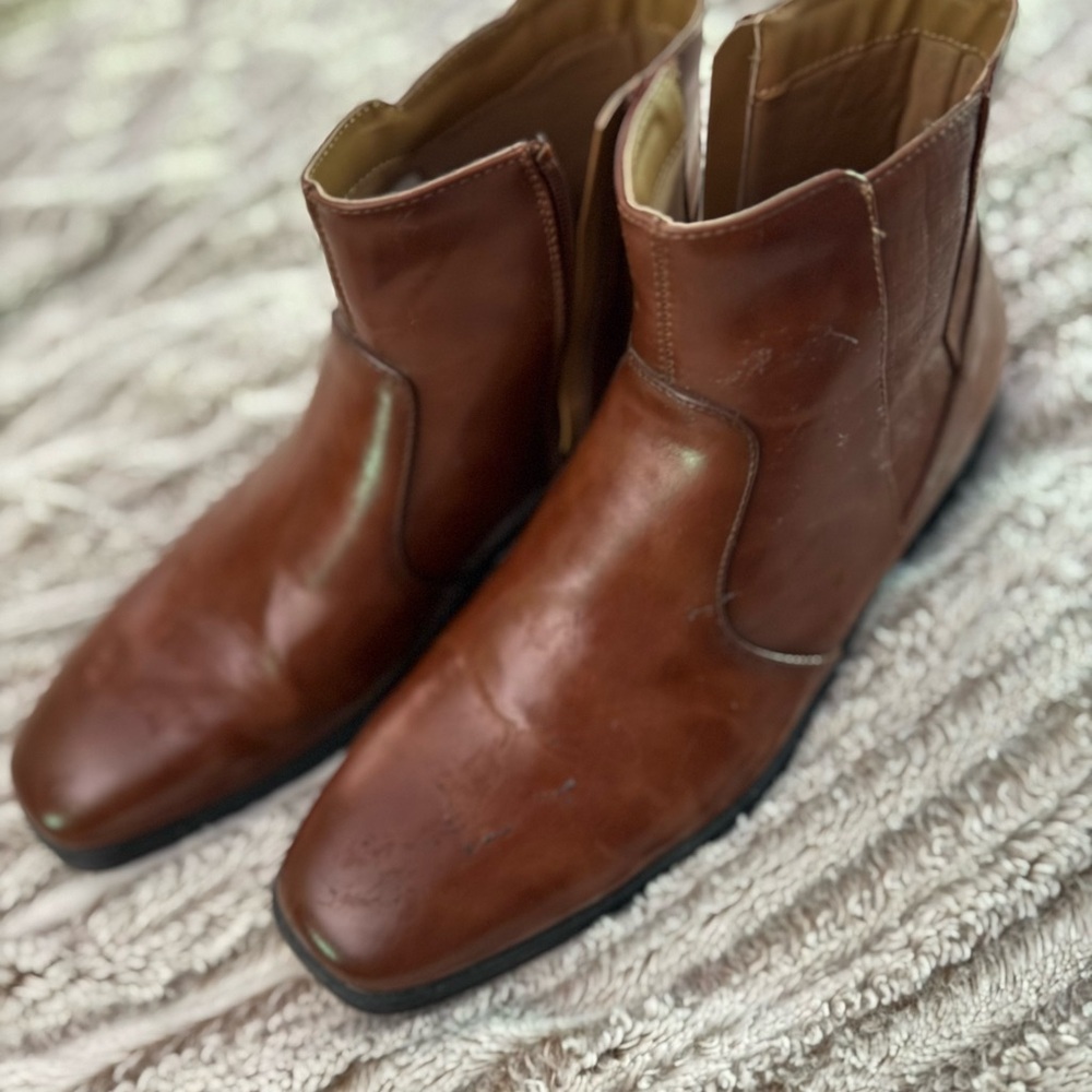 Men's Size 10 Brown Leather Chelsea Ankle Boots